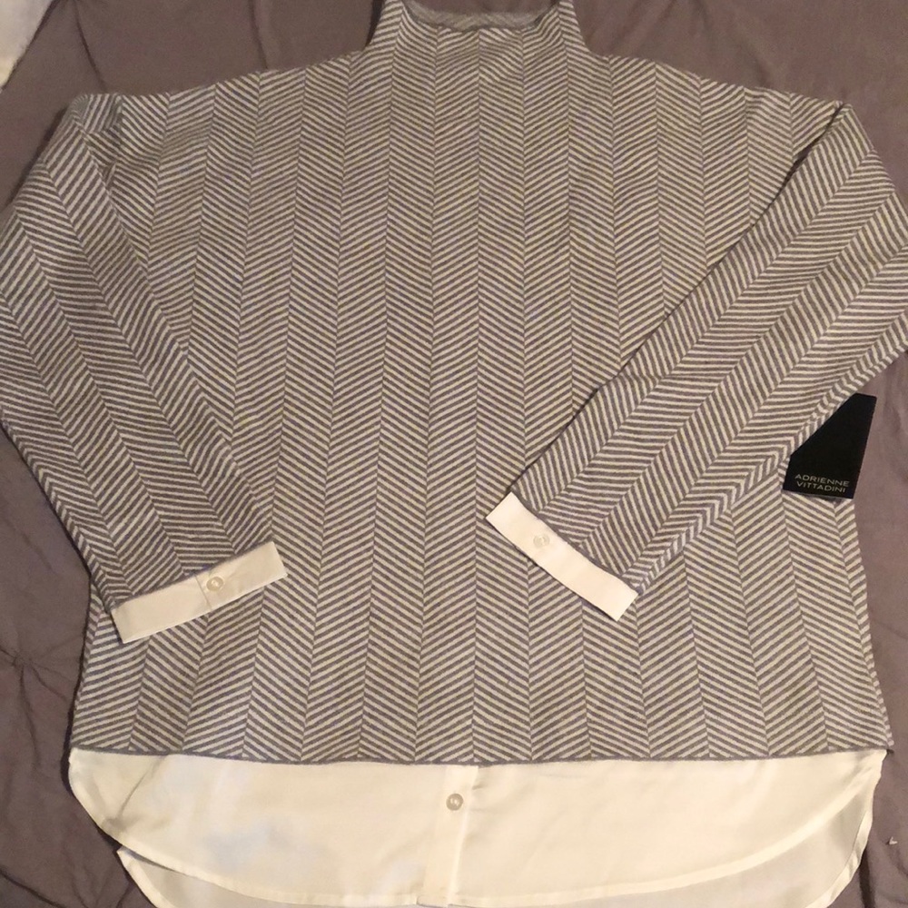 Woman’s XL pullover sweater